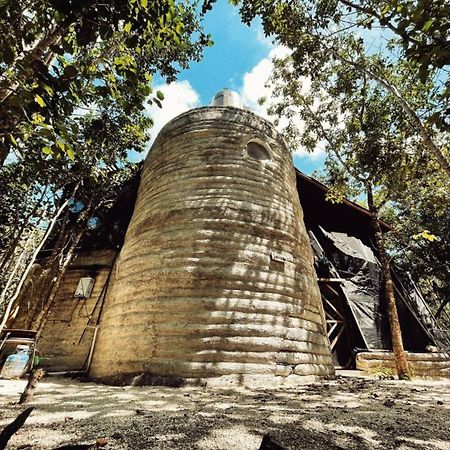 فندق Casa Costal - Glamping Experience بويرتو موريلوس المظهر الخارجي الصورة