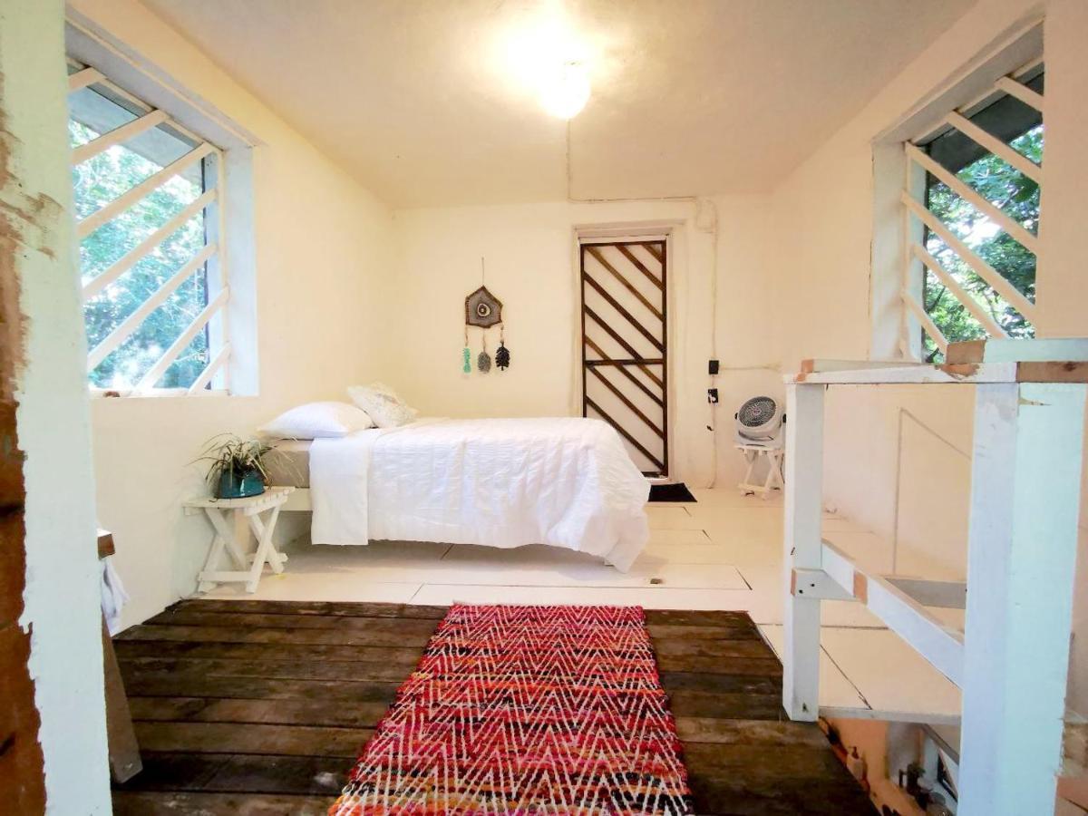 فندق Casa Costal - Glamping Experience بويرتو موريلوس المظهر الخارجي الصورة