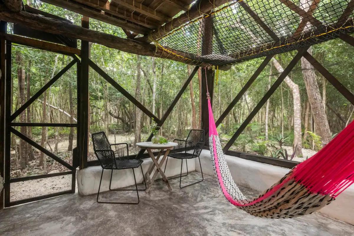 فندق Casa Costal - Glamping Experience بويرتو موريلوس المظهر الخارجي الصورة