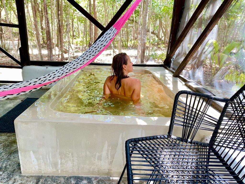 فندق Casa Costal - Glamping Experience بويرتو موريلوس المظهر الخارجي الصورة